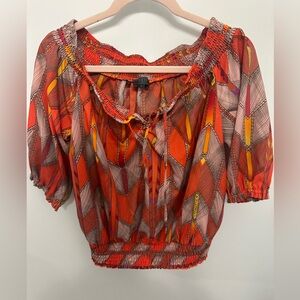 8/$20 beautiful Guess Red and Orange Geometric Blouse like new